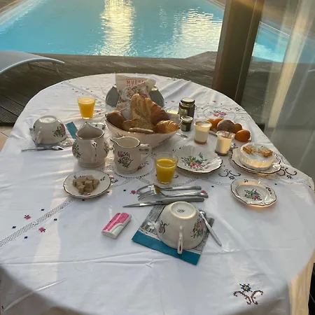 Bed and Breakfast Chez Tobi *
